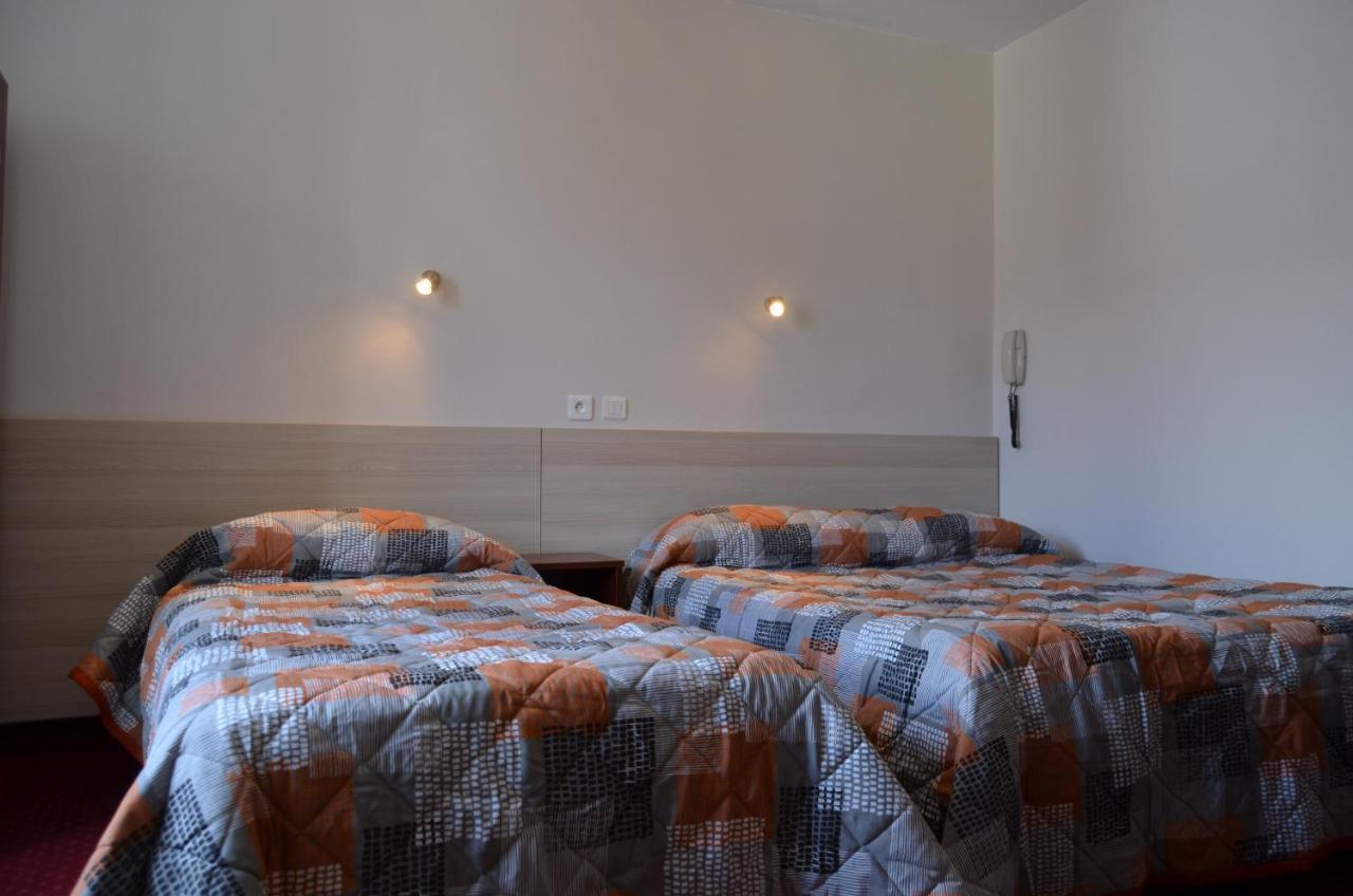 Hotel Montfort ルルド エクステリア 写真
